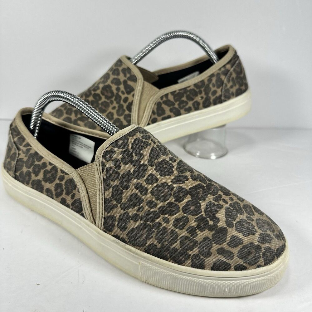 Magellan Outdoors Women's Size 10B Leopard Print Canvas Slip-On Sneakers 164070
